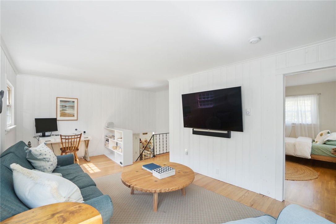 34 Wagner Road Westerly, RI 02891 - Photo 30 of 45 2nd floor