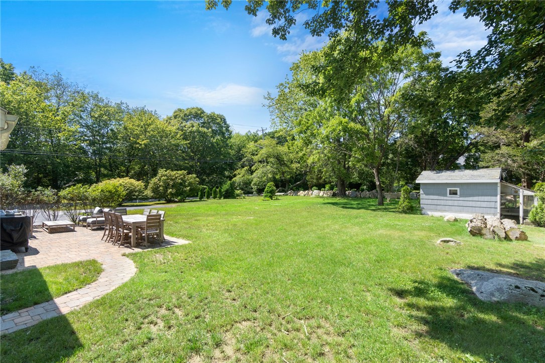 34 Wagner Road Westerly, RI 02891 - Photo 3 of 45 Gallery Image 3