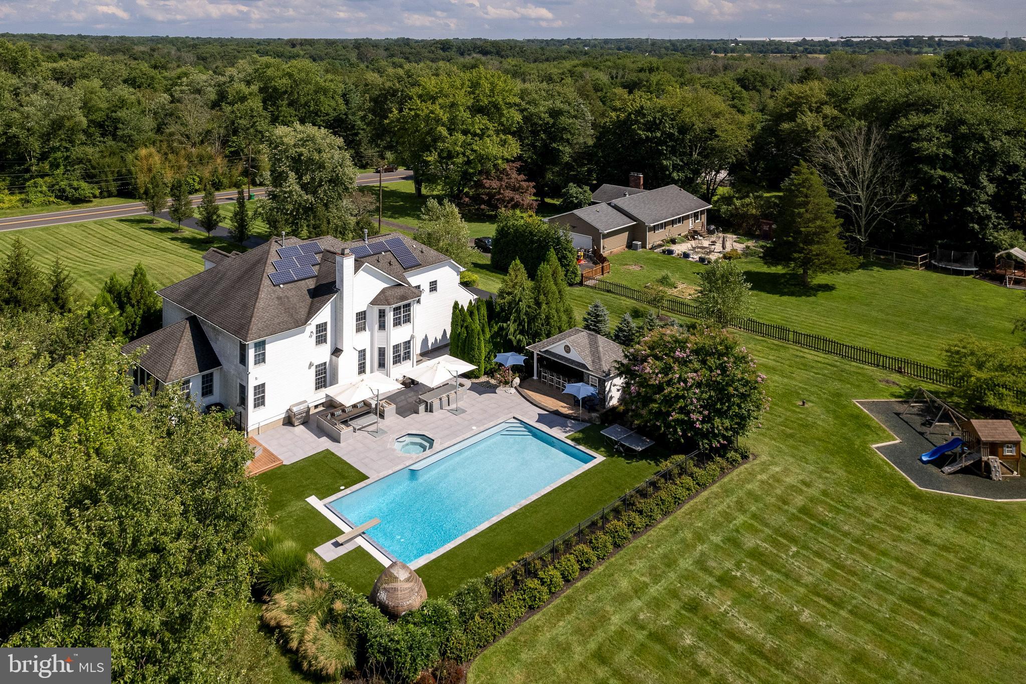 613 Scotch Road Pennington, NJ 08534 - Photo 6 of 57 Gallery Image 6