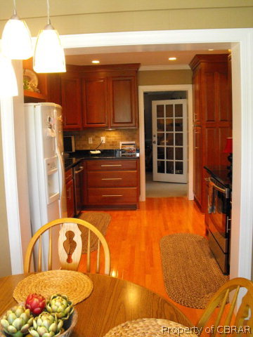 6707 Williams Landing Road Hayes, VA 23072 - Photo 9 of 34 Gallery Image 9