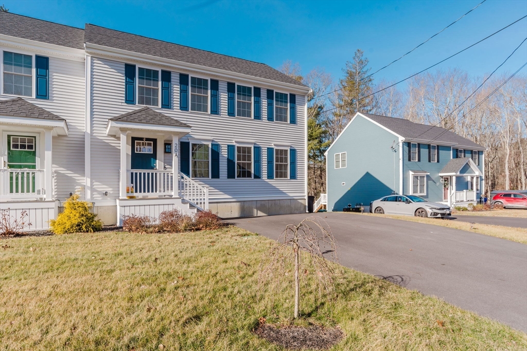 20 Titus Way, Unit A Taunton, MA 02780 - Photo 2 of 30