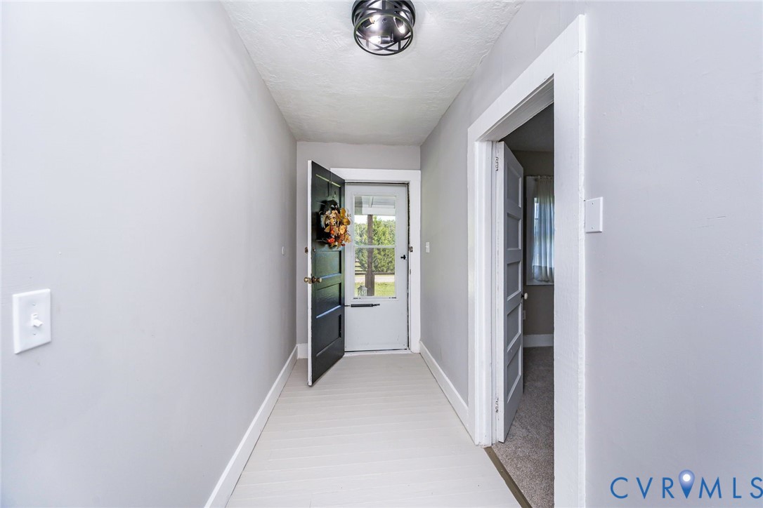 18115 Old Ridge Road Montpelier, VA 23192 - Photo 3 of 28 Gallery Image 3