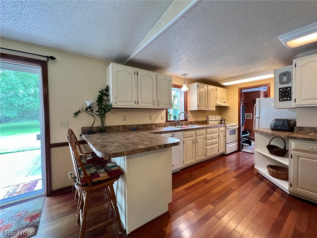 14185 Nash Road Burton, OH 44021 - Photo 12 of 35
