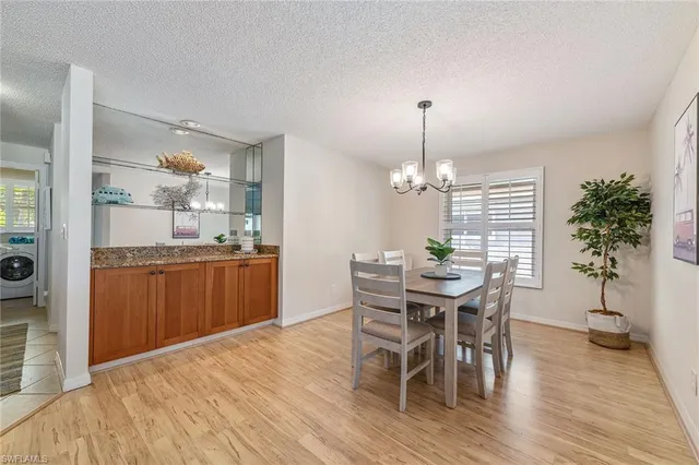 $3,950,000 | 1501 Chesapeake Avenue, Naples, FL 34102