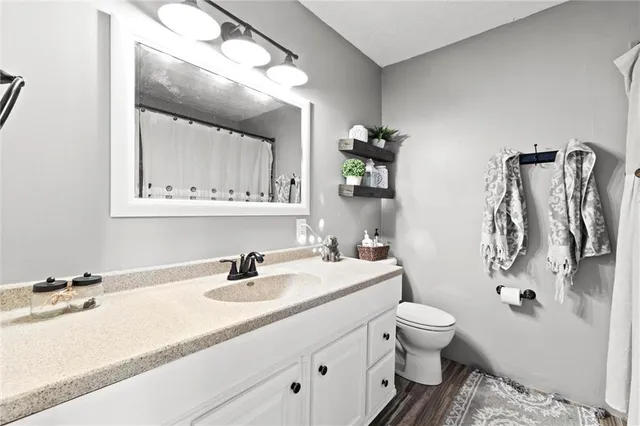 $435,000 | 225 Megan Lane, Ottawa, KS 66067