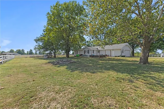 $435,000 | 225 Megan Lane, Ottawa, KS 66067
