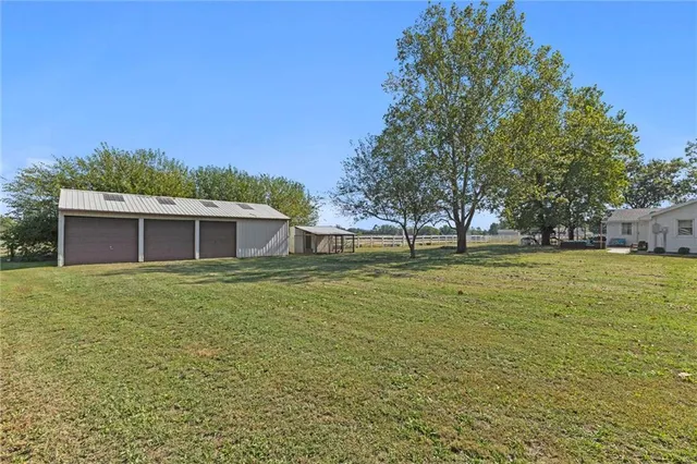 $435,000 | 225 Megan Lane, Ottawa, KS 66067