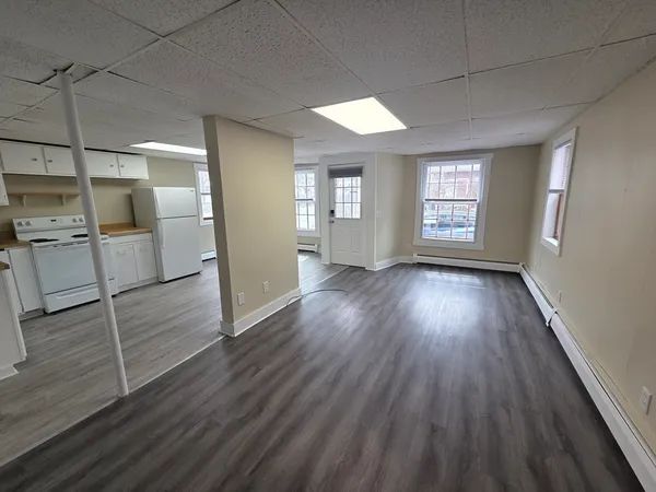 $1,650 | 55 Pulaski Street, Unit 55, Ware, MA 01082