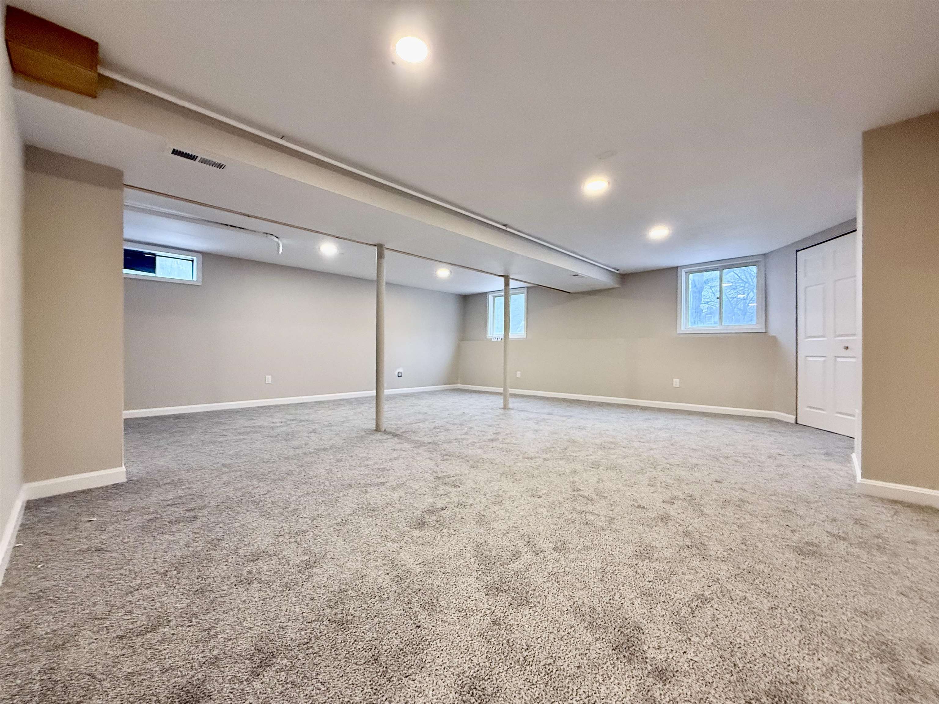 5 Dwyer Street Merrimack, NH 03054 - Photo 23 of 49