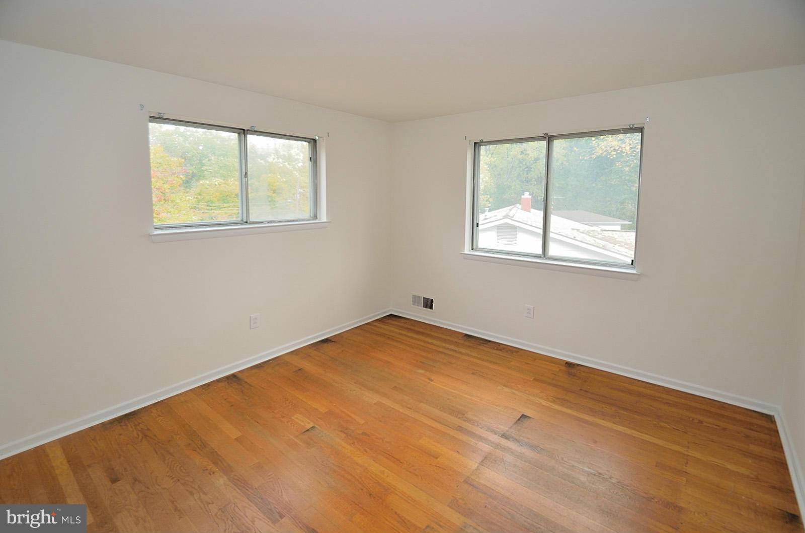 9623 McAlpine Road Silver Spring, MD 20901 - Photo 9 of 16 Bedroom
