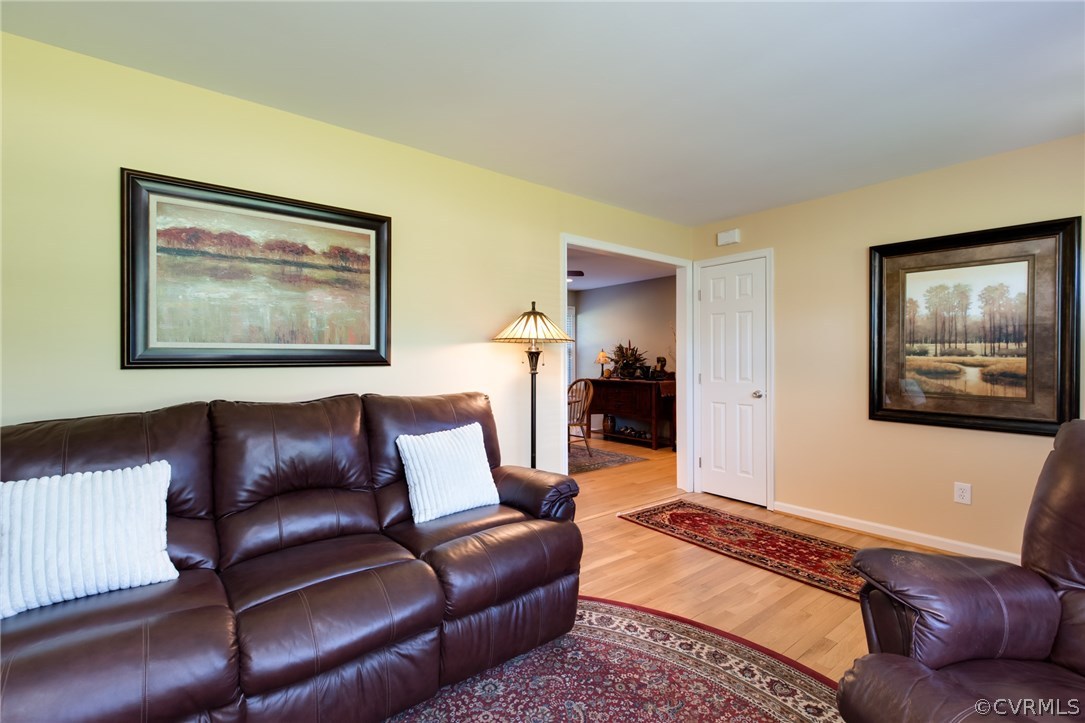 10540 Greglynn Road Chesterfield, VA 23236 - Photo 6 of 22 Gallery Image 6