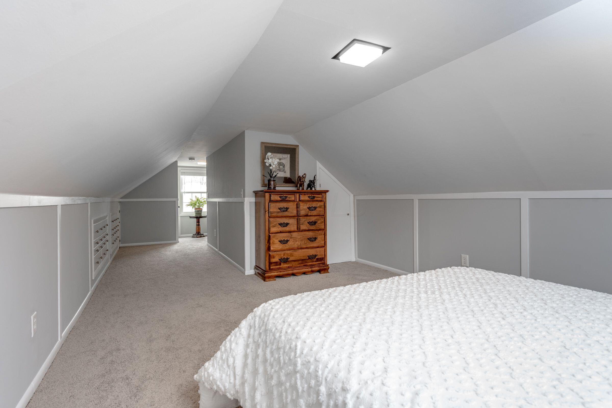 2217 Shrewsbury Road Columbus, OH 43221 - Photo 19 of 38 Shrewsbury 20