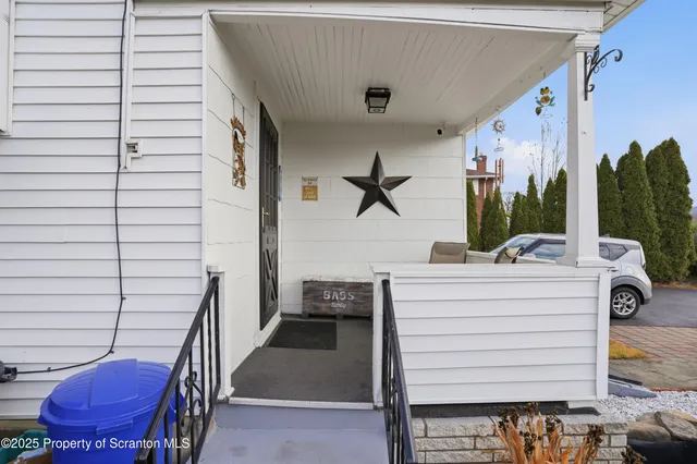 $195,000 | 202 Lidy Road, Dupont, PA 18641