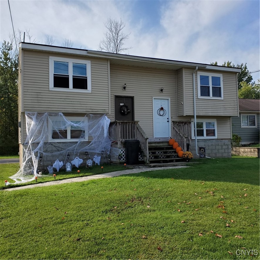 313 Roberts Street Lenox, NY 13032 - Photo 1 of 1 Welcome to 313 Roberts St, Canastota 31032 for