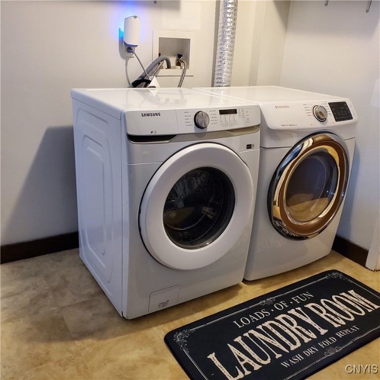 313 Roberts Street Lenox, NY 13032 - Photo 13 of 22 Laundry room