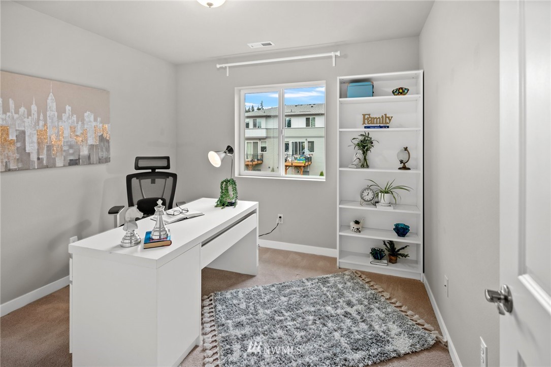 19306 37th Avenue Southeast, Unit D Bothell, WA 98012 - Photo 24 of 36 Gallery Image 24