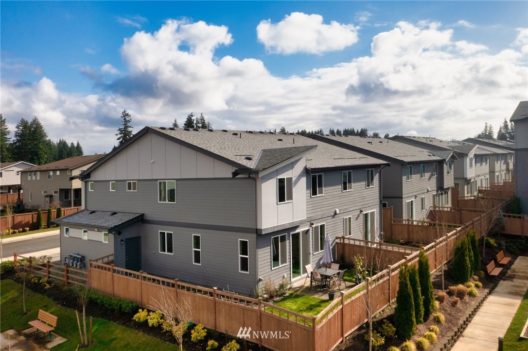 19306 37th Avenue Southeast, Unit D Bothell, WA 98012 - Photo 33 of 36 Gallery Image 33