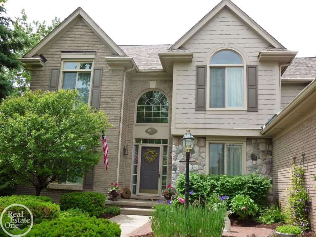 1901 Grayslake Drive Rochester Hills, MI 48306 - Photo 3 of 45