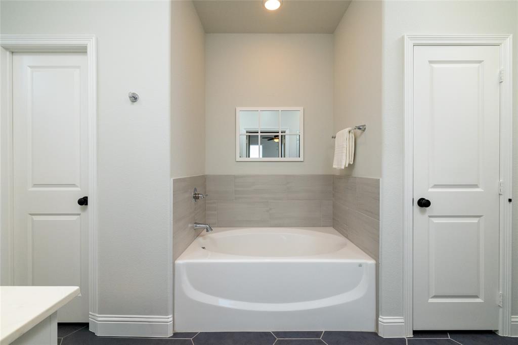 7208 Harrier Street Fort Worth, TX 76179 - Photo 19 of 36