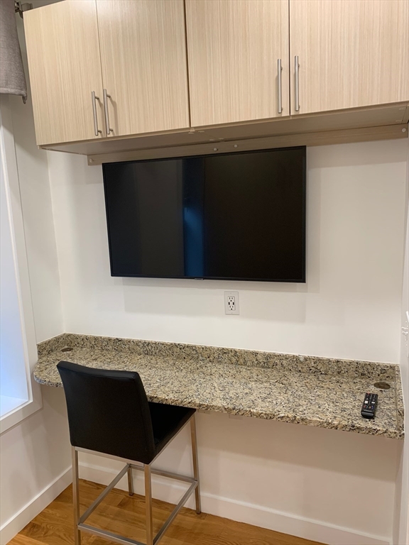 16 5th Street, Unit 2 Chelsea, MA 02150 - Photo 4 of 18