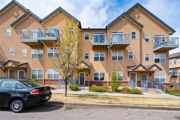 $350,000 | 621 South Fairplay Street, Unit D, Aurora, CO 80012