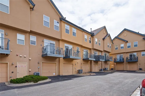 $350,000 | 621 South Fairplay Street, Unit D, Aurora, CO 80012