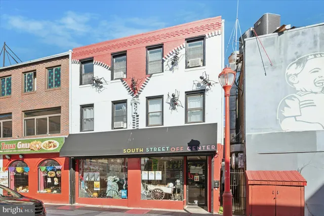 $1,895 | 407-409 South Street, Philadelphia, PA 19147