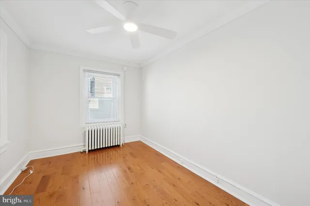 $1,895 | 407-409 South Street, Philadelphia, PA 19147