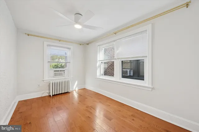 $1,895 | 407-409 South Street, Philadelphia, PA 19147