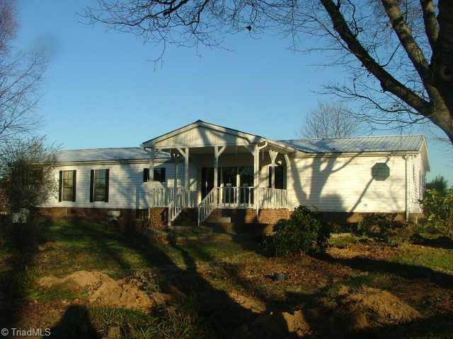 3461 Cunningham Road Thomasville, NC 27360 - Photo 1 of 5 Exterior Front.