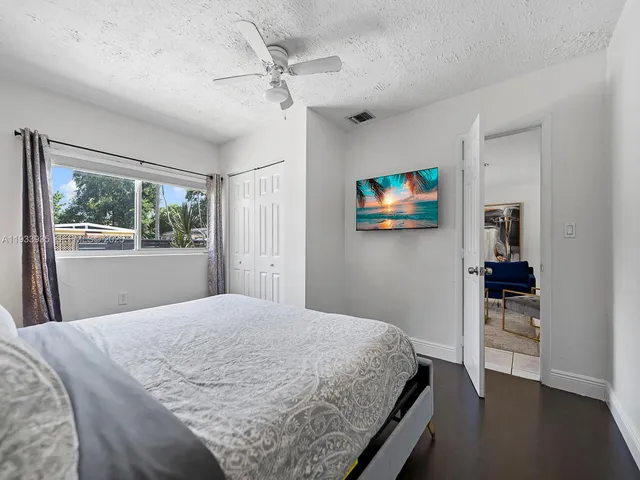 $4,500 | 560 Northeast 161st Street, Miami, FL 33162