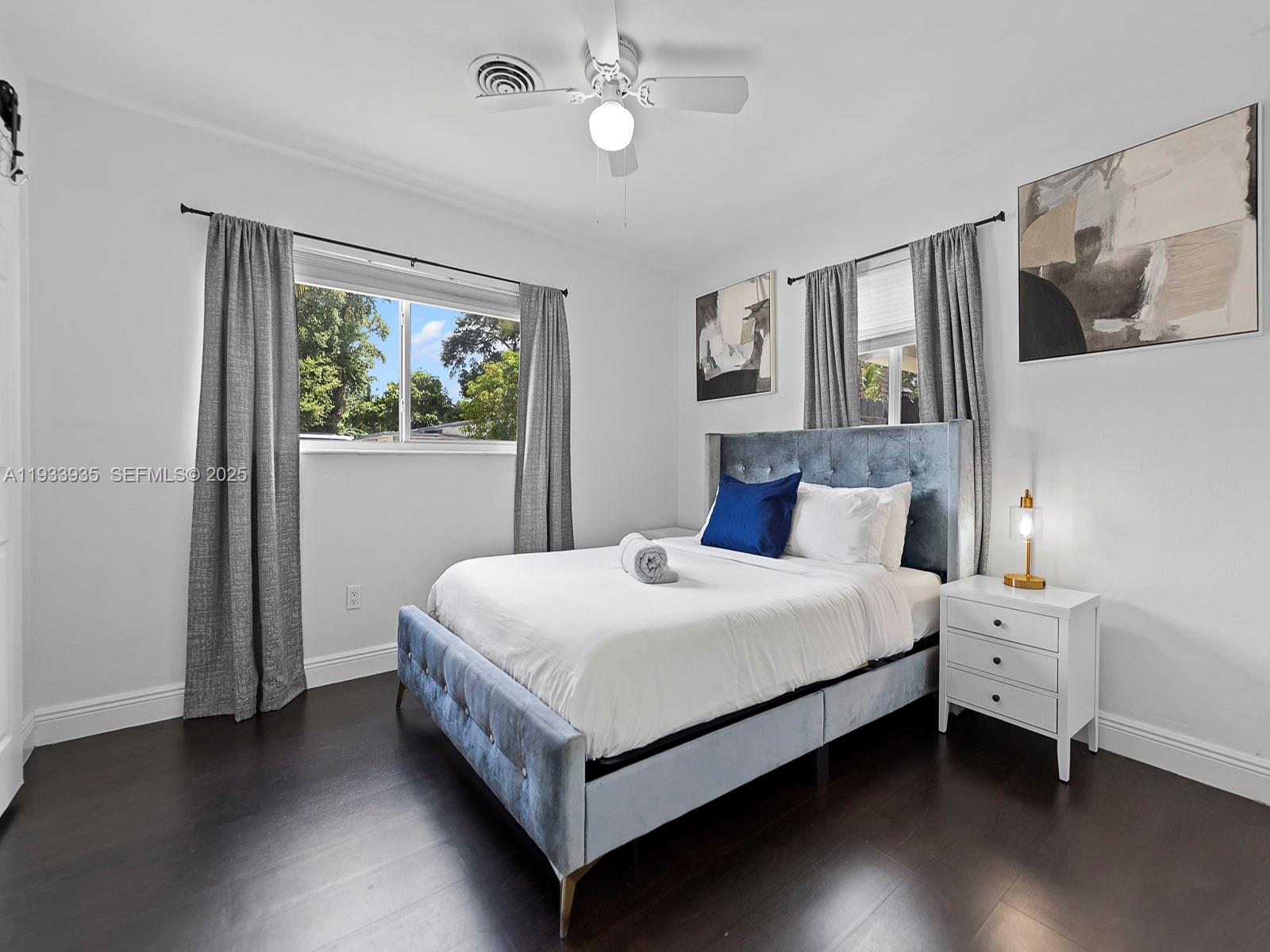 560 Northeast 161st Street Miami, FL 33162 - Photo 34 of 45