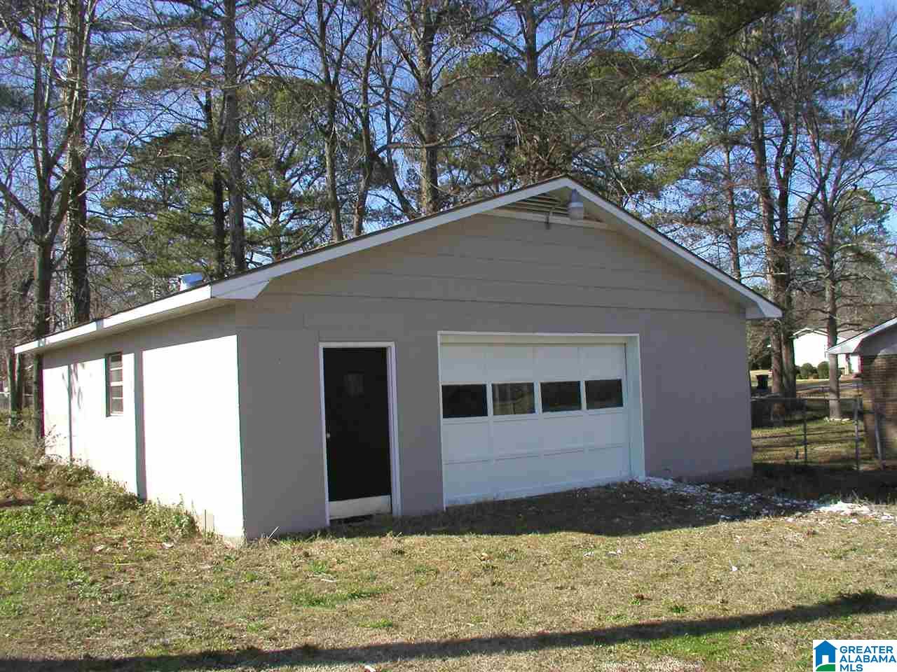 3595 Cedar Springs Road Jacksonville, AL 36265 - Photo 5 of 21