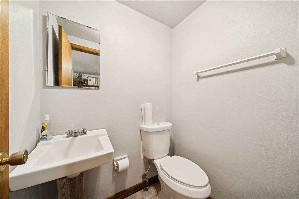 1402 Swede Hill Road Greensburg, PA 15601 - Photo 30 of 38