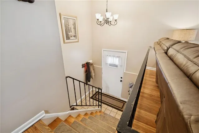 $264,900 | 1402 Swede Hill Road, Greensburg, PA 15601