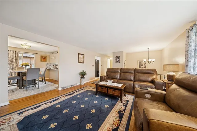 $264,900 | 1402 Swede Hill Road, Greensburg, PA 15601