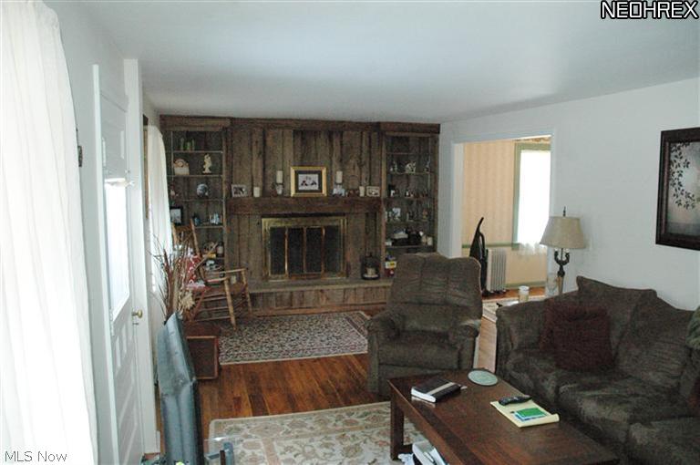 12375 Pond Road Burton, OH 44021 - Photo 9 of 25 Gallery Image 9