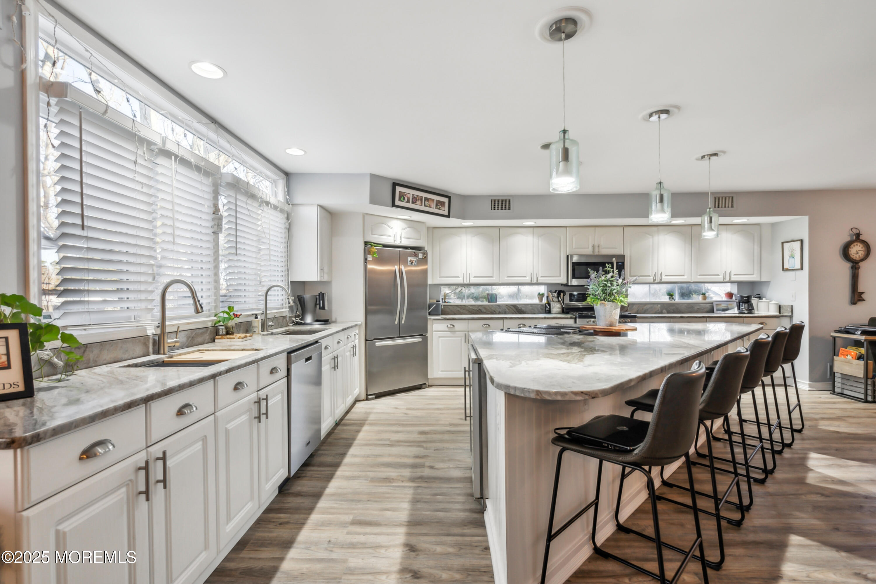 823 Herbertsville Road Brick, NJ 08724 - Photo 3 of 41 6