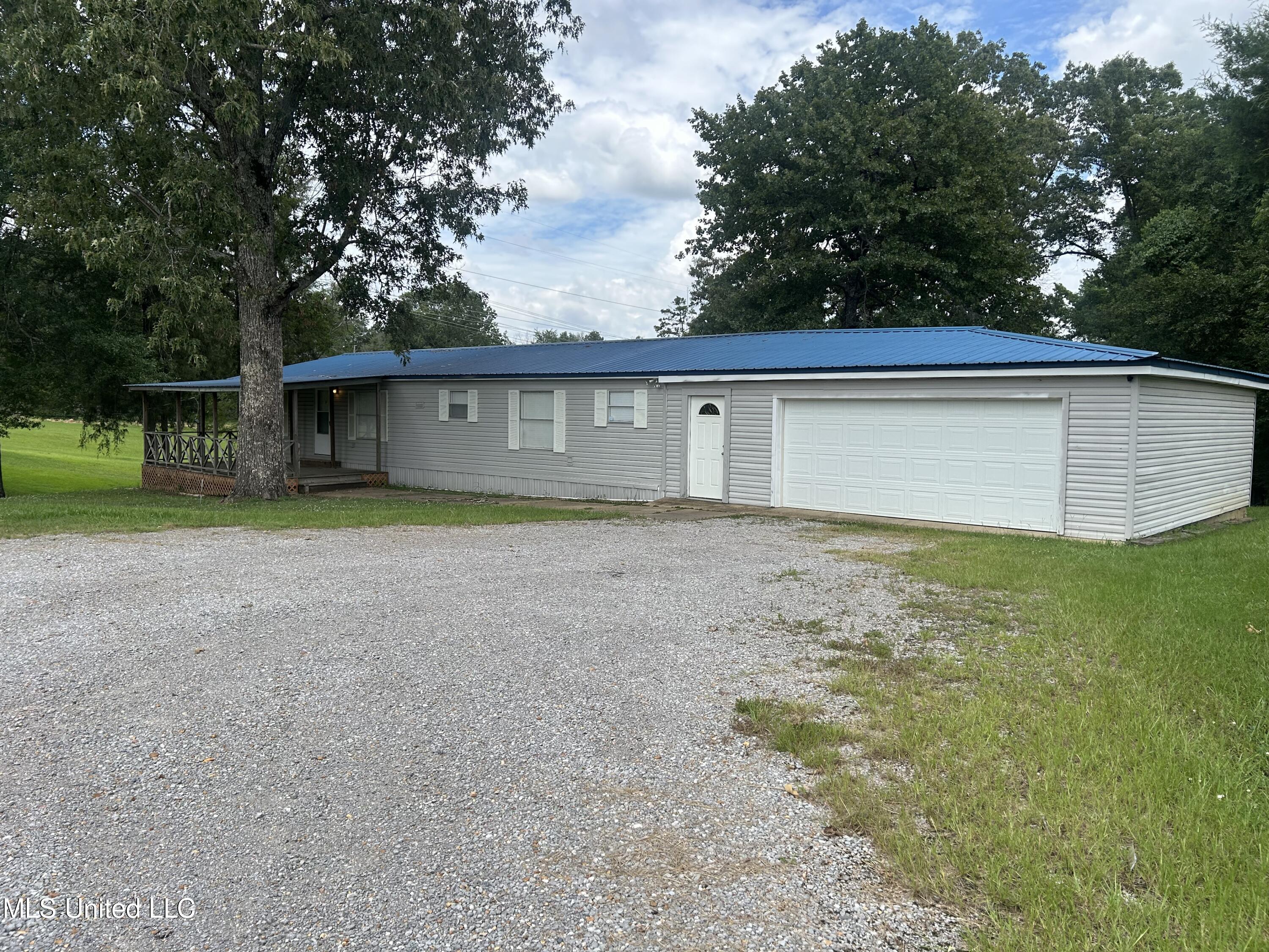 3036 7 Springs Road Raymond, MS 39154 - Photo 2 of 28 IMG_5521