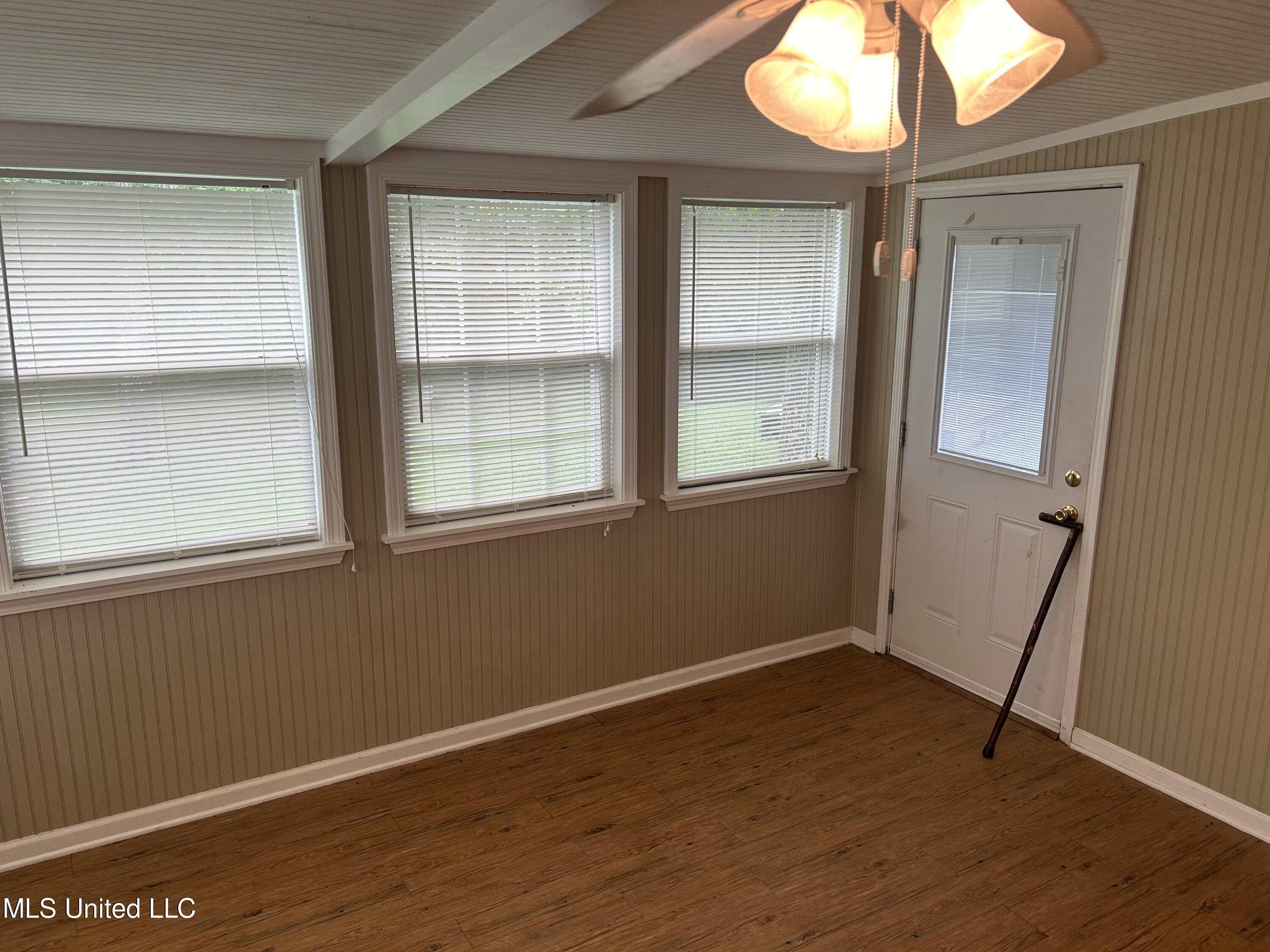 3036 7 Springs Road Raymond, MS 39154 - Photo 21 of 28 IMG_6010