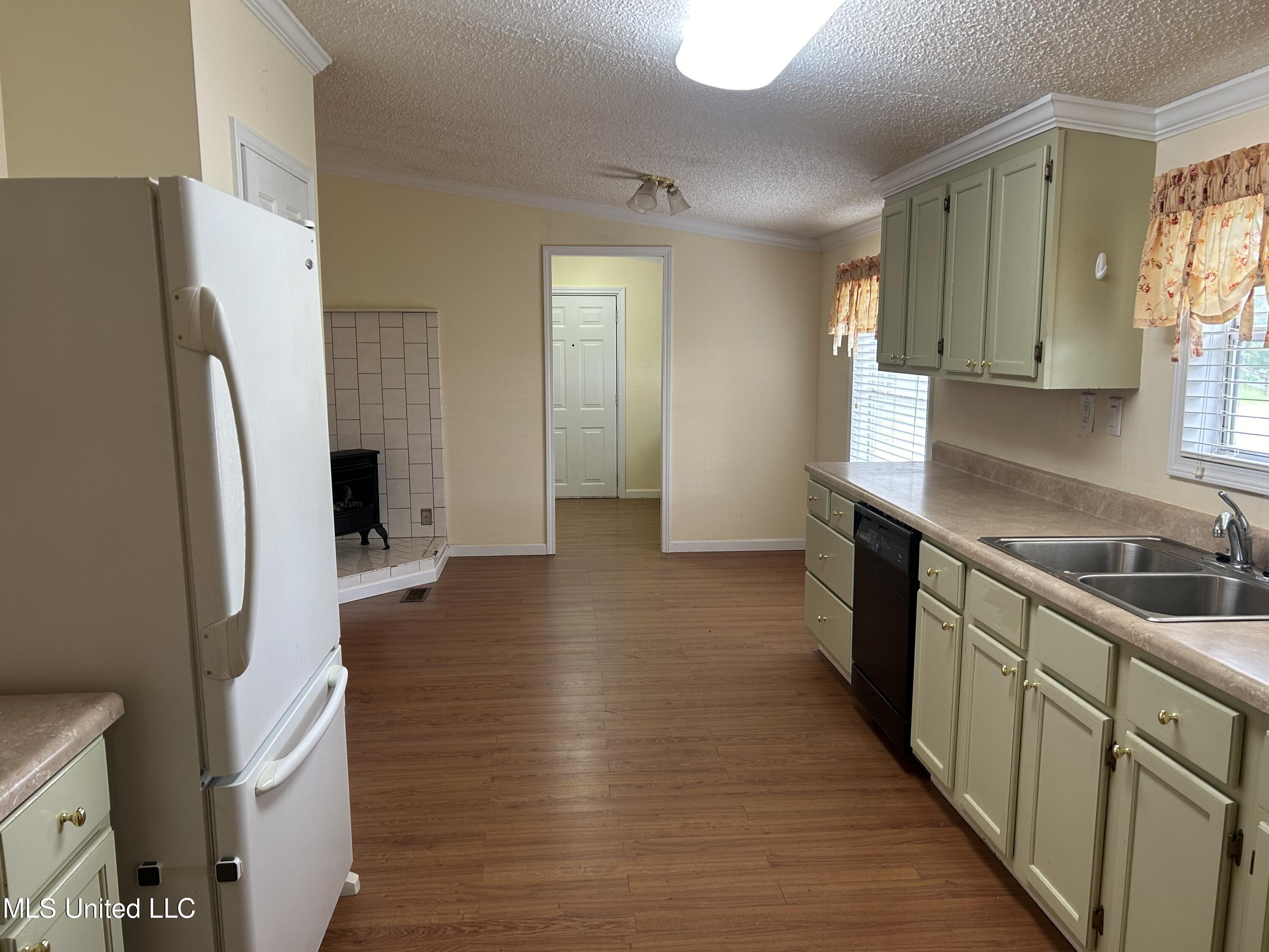 3036 7 Springs Road Raymond, MS 39154 - Photo 6 of 28 IMG_5998