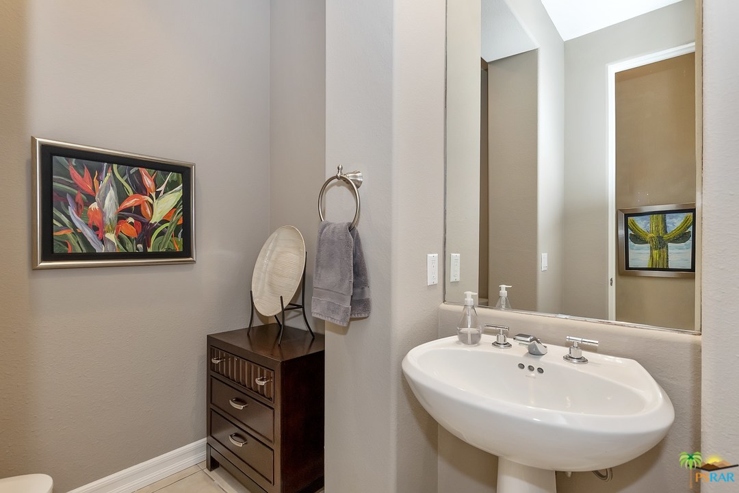 166 Loch Lomond Road Rancho Mirage, CA 92270 - Photo 15 of 52 Gallery Image 15