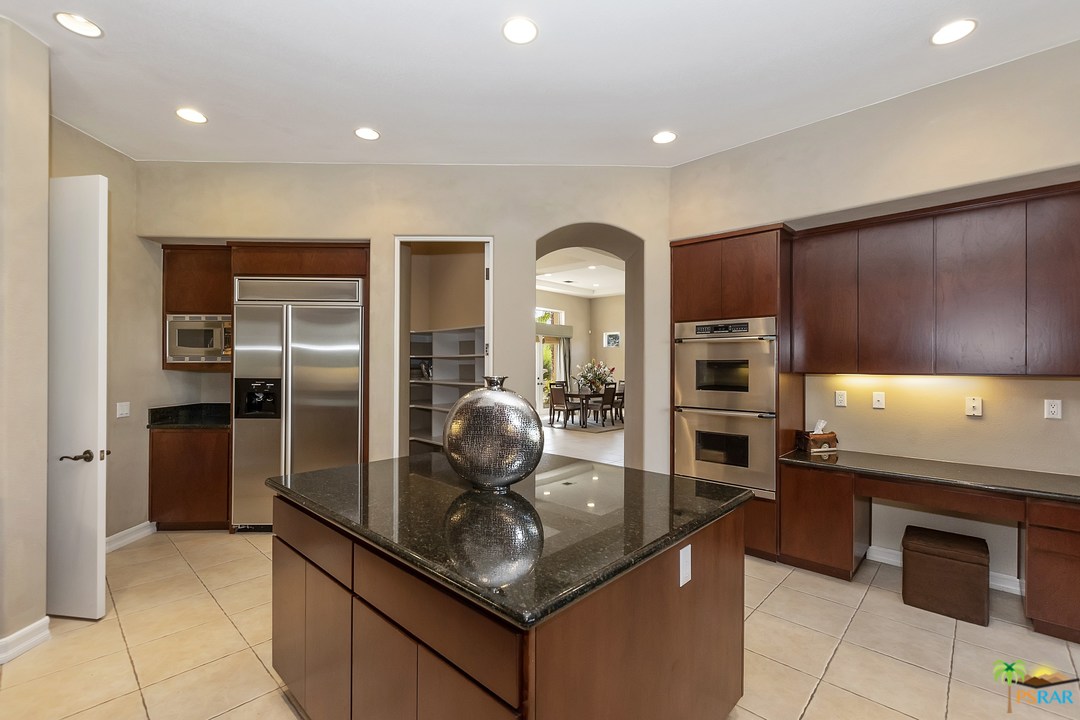 166 Loch Lomond Road Rancho Mirage, CA 92270 - Photo 17 of 52 Gallery Image 17