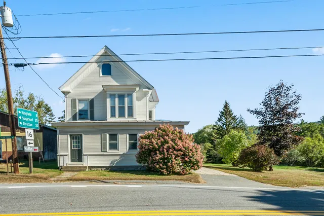 $179,000 | 283 Meadow Brook Road, New Portland, ME 04961