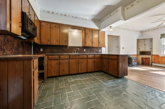 $179,000 | 283 Meadow Brook Road, New Portland, ME 04961