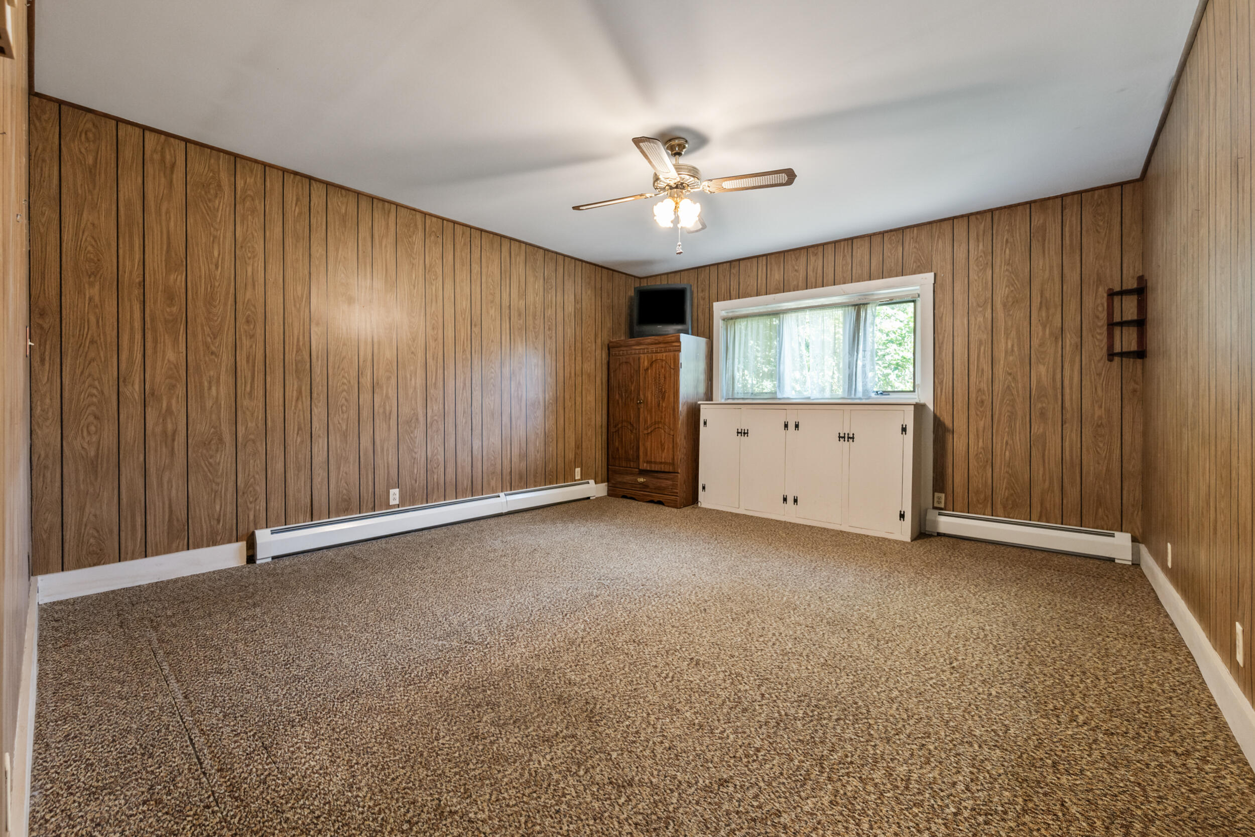 283 Meadow Brook Road New Portland, ME 04961 - Photo 10 of 43 Living