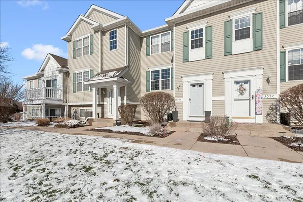 $232,000 | 3068 Woodside Drive, Joliet, IL 60431