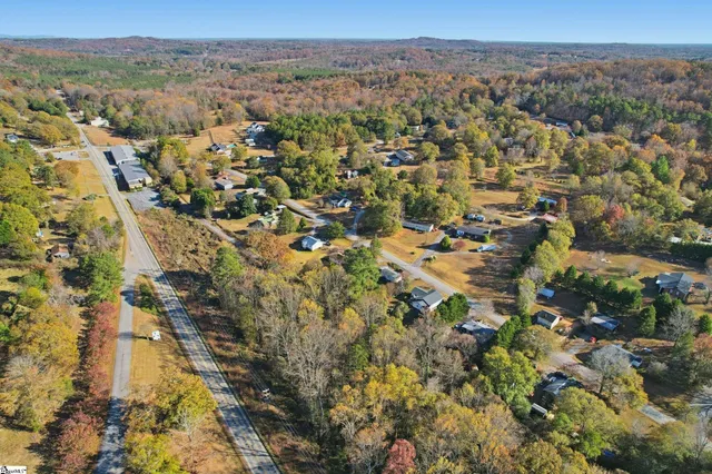 $208,000 | 825 Railroad Street, Pickens, SC 29671