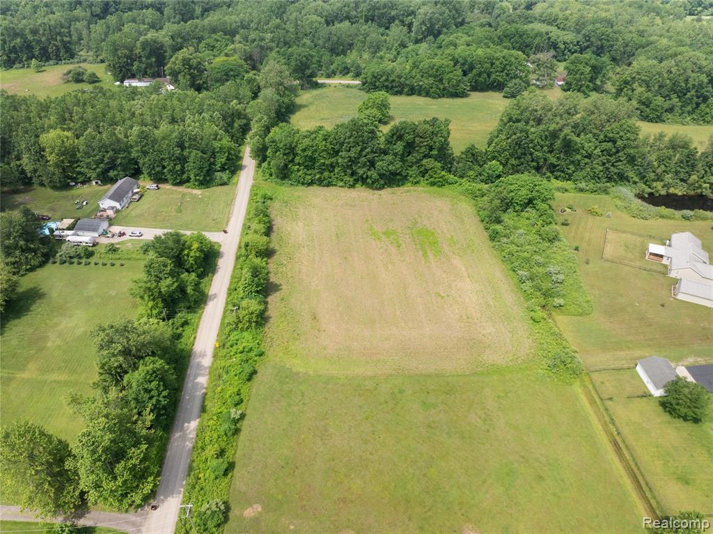 2 Macey Road Willis, MI 48191 - Photo 8 of 14