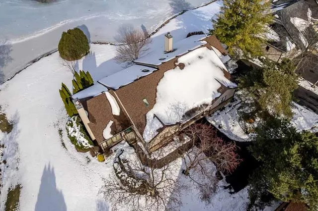 $335,000 | 6430 Old Hunters Run, Rockford, IL 61114